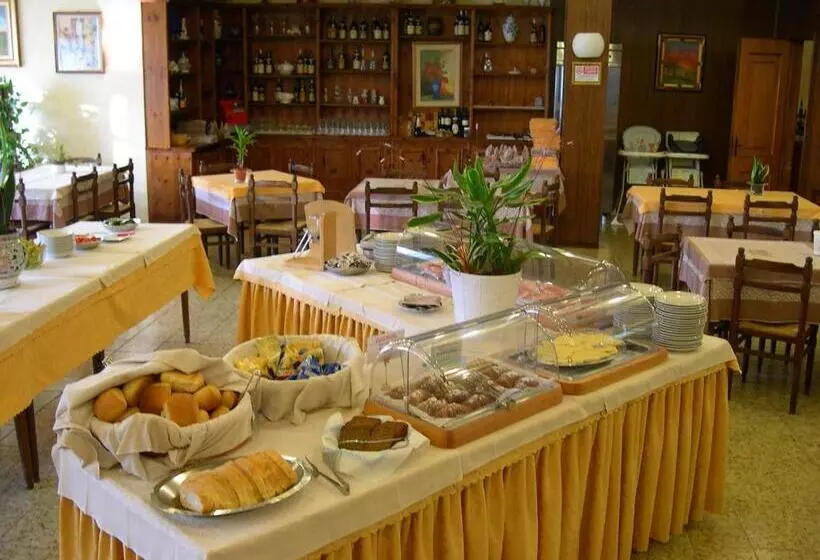 Residence Miralago Rooms & Apartments