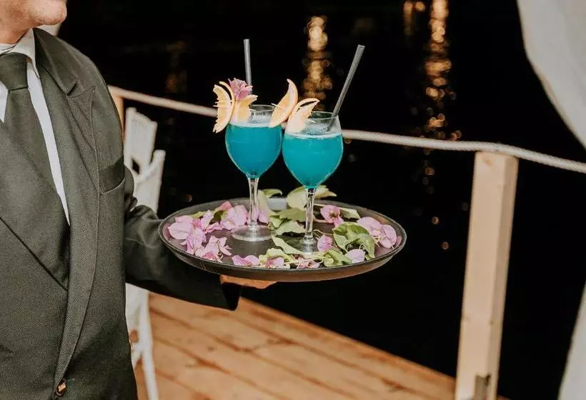 Strand Hotel Delfini