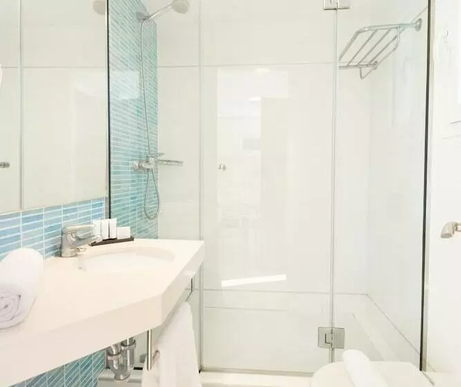 Aparthotel Ferrera Beach