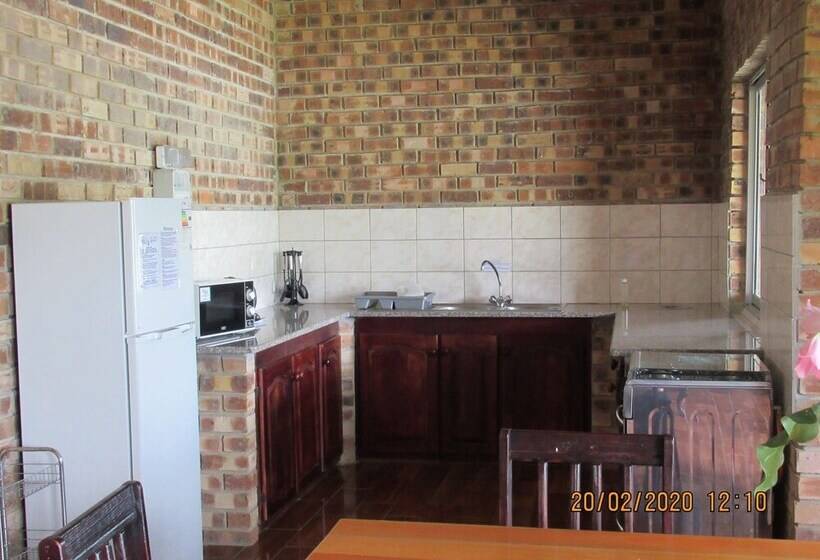 هتل Elandskloof Trout Farm