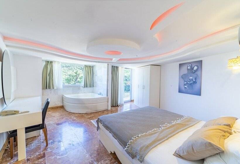 酒店 Adrasan Beach Club