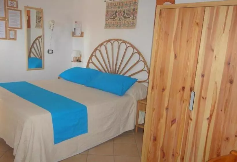 Domus De Janas Sul Mare