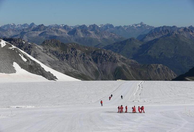 هتل Albergo Quarto Pirovano