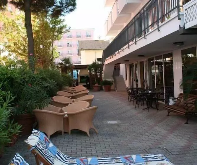 בית מלון כפרי B&b Montecarlo