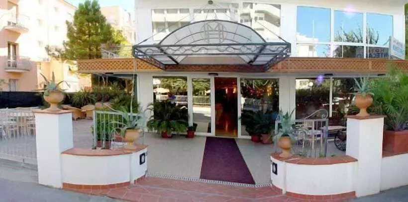 בית מלון כפרי B&b Montecarlo