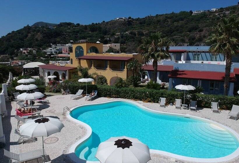 Отель Bougainville