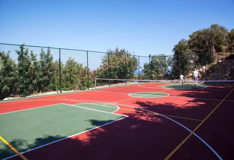 هتل Elpida Village