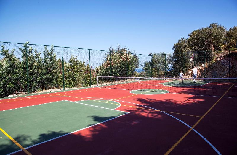 בית מלון כפרי Elpida Village