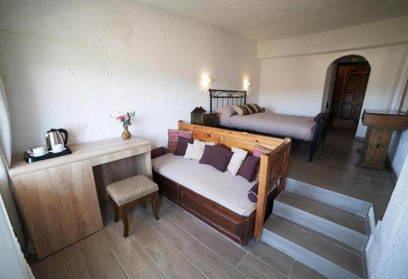 בית מלון כפרי Elpida Village