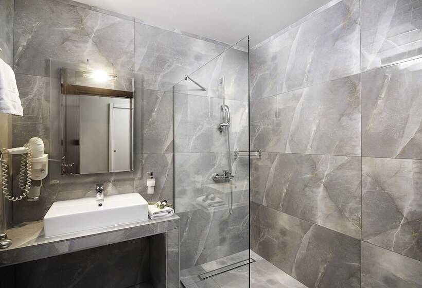 Heaven Hotel Thessaloniki Airport