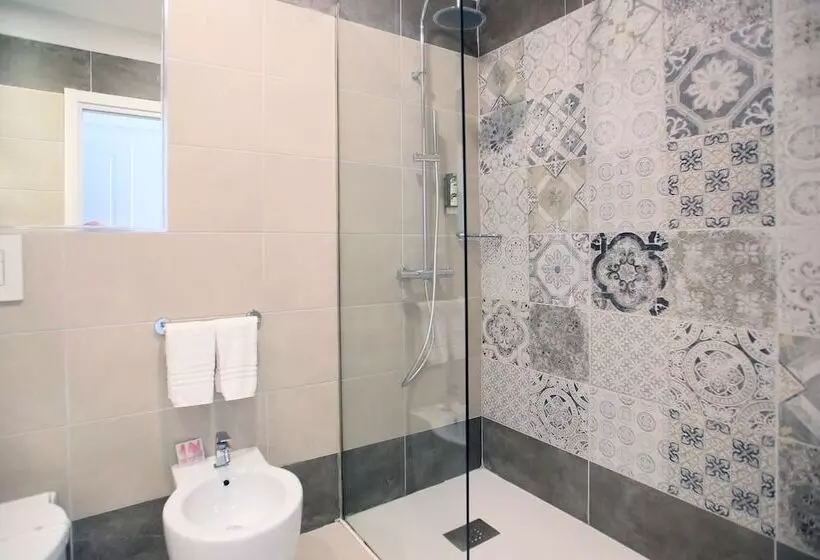 هتل Le Ginestre Family & Wellness