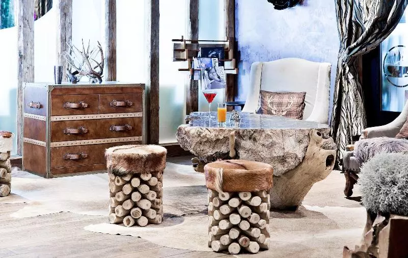 هتل Les Suites – Maison Bouvier