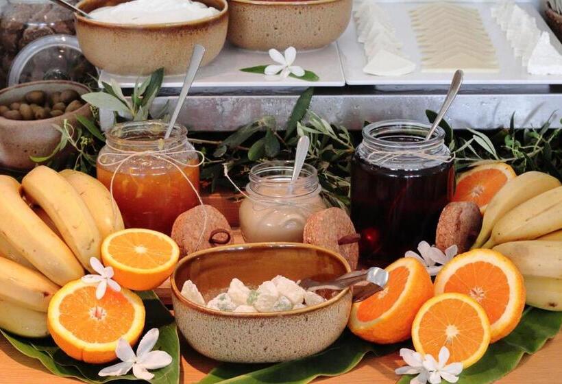 ホテル Maritimo Beach