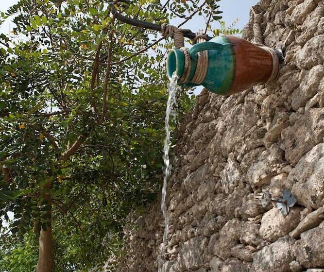 בית מלון כפרי Masseria Bosco & Masseria Strazzati