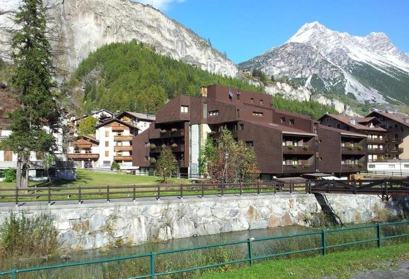 Отель National Park