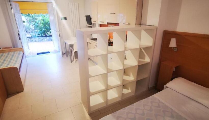 בית מלון כפרי Residence Dei Fiori