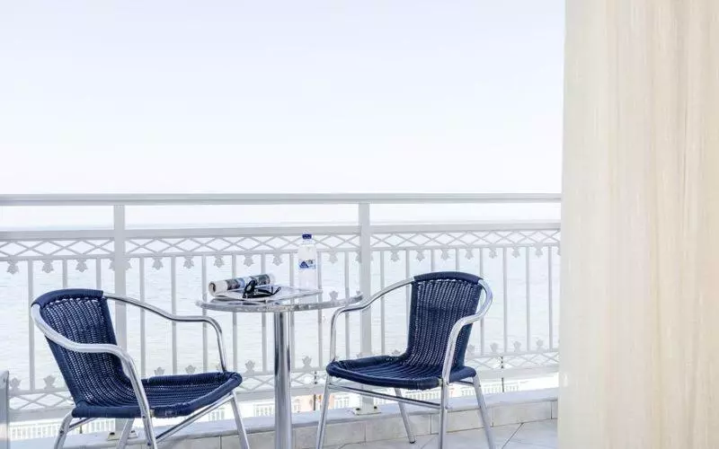 Hotel Meridien Beach