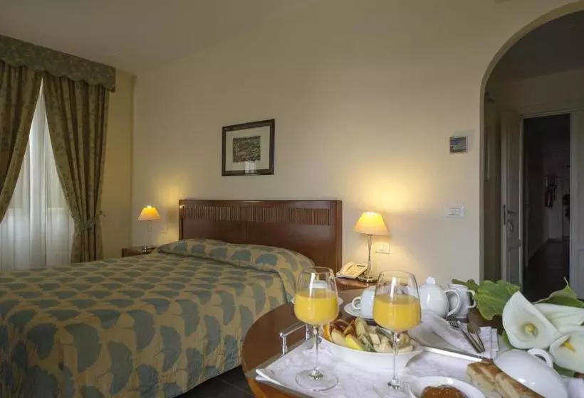 فندق Villa Imperiale