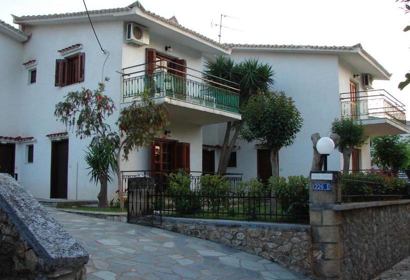Villa Kosta Hotel & Apartments