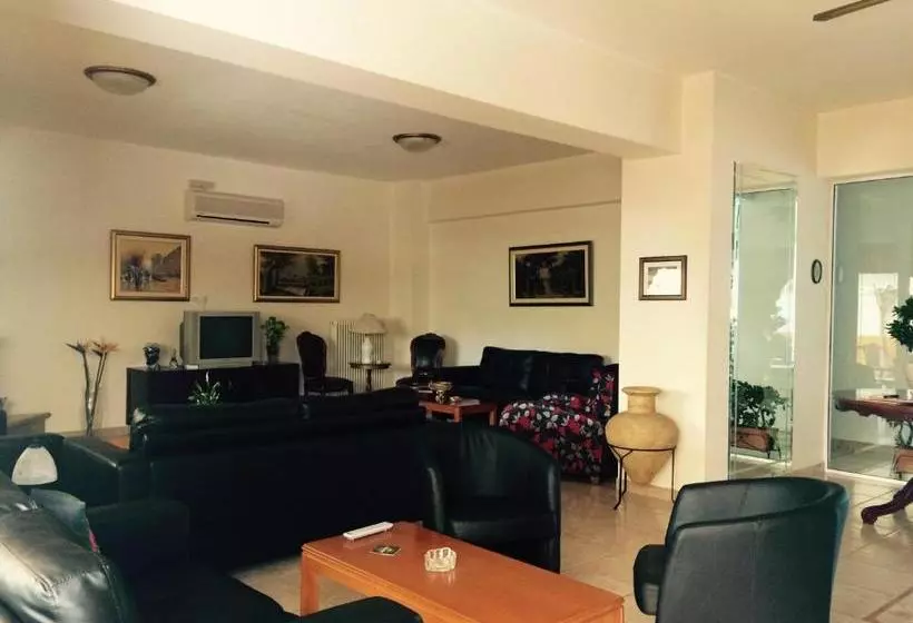 Villa Kosta Hotel & Apartments