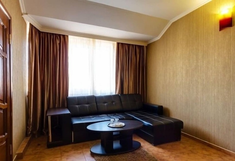 Отель Villa Mars