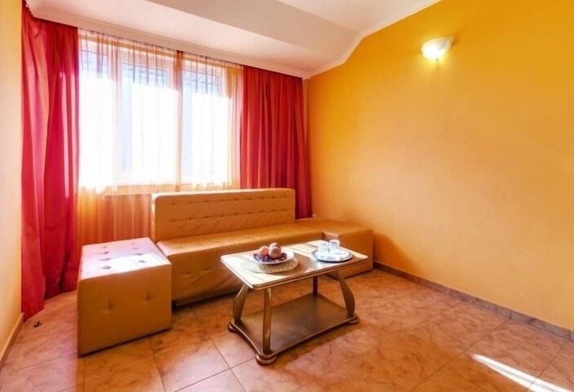 Отель Villa Mars