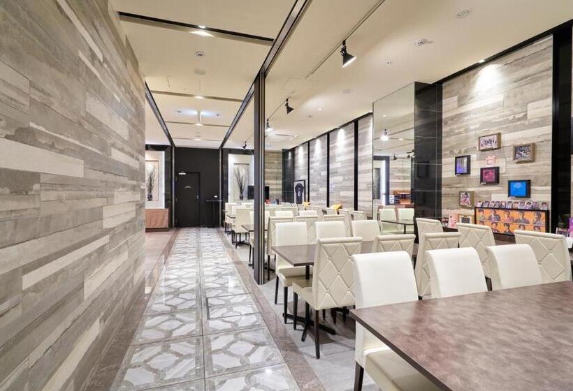 هتل Vine Osaka Kitahama