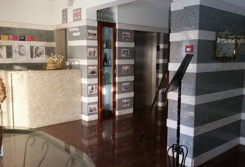 פנסיון Guest House Casa Dos Serpas