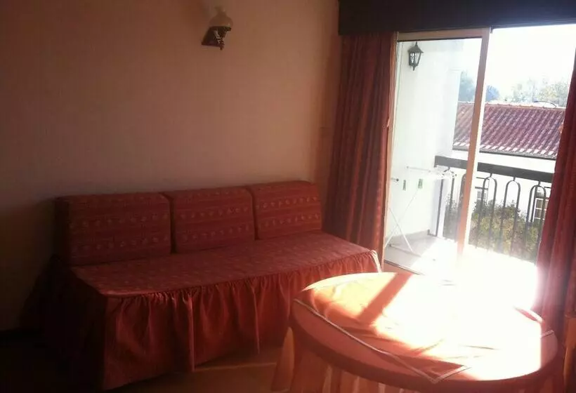 ペンション Guest House Casa Dos Serpas