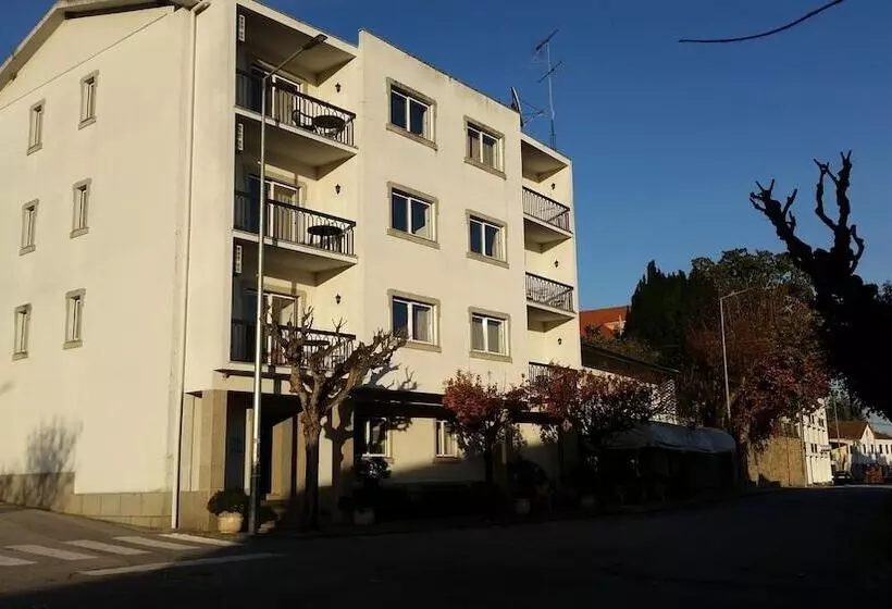 ペンション Guest House Casa Dos Serpas