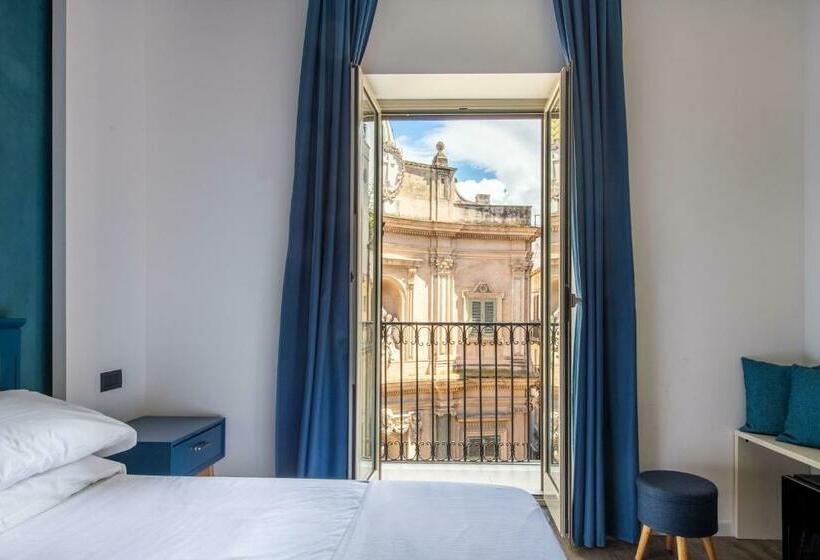 تختخواب و صبحانه Villena Plaza By Wonderful Italy