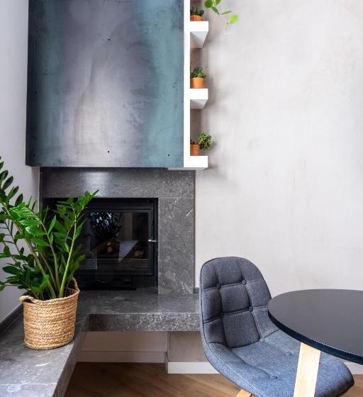 تختخواب و صبحانه Villena Plaza By Wonderful Italy