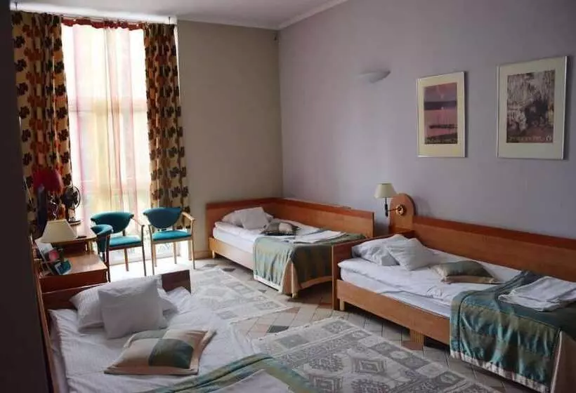Hostelart