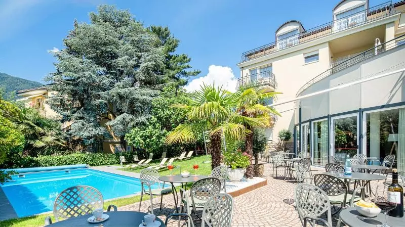 Hotelli Villa Laurus