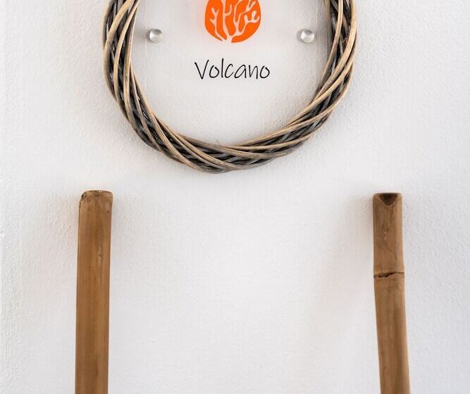 Pensionat Thallos Cave House And Apartments