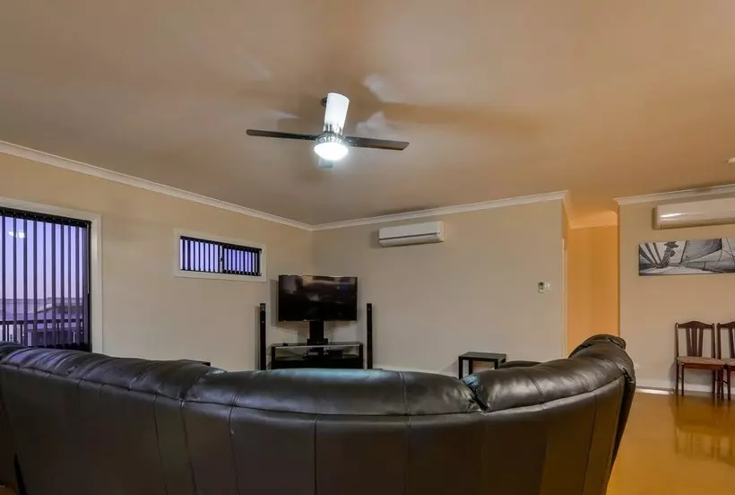 16 Crevalle Way