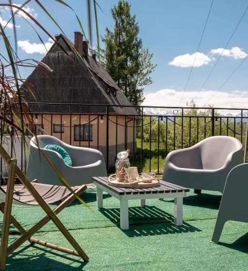 Aamiaismajoitus (B&B) Nowe Izby