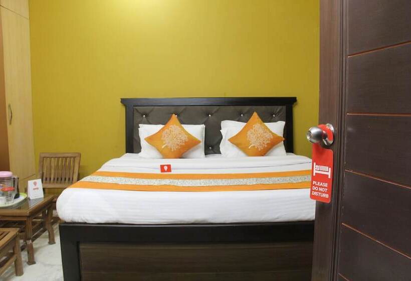 Fabhotel Queen Palace By Oyo Rooms