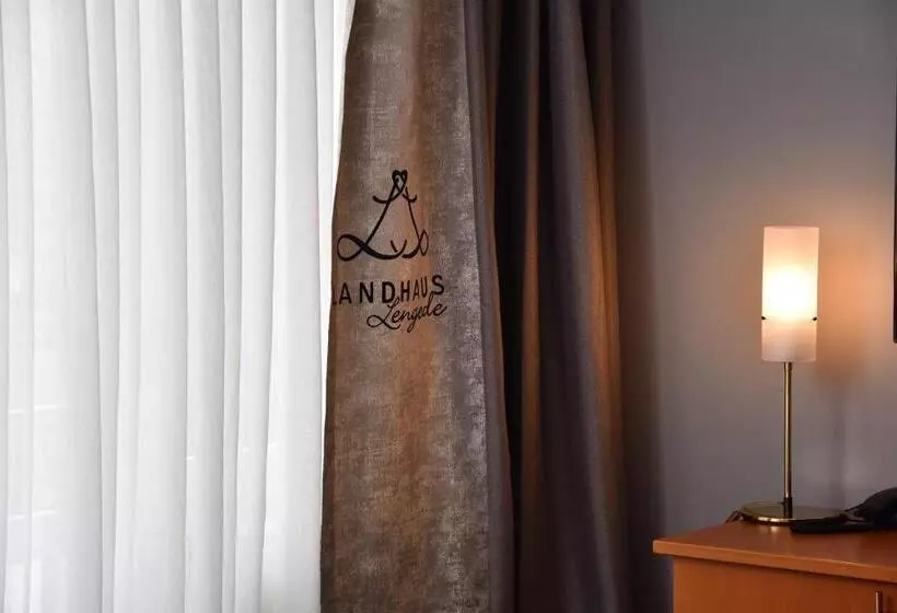 Hotelli Landhaus Lengede