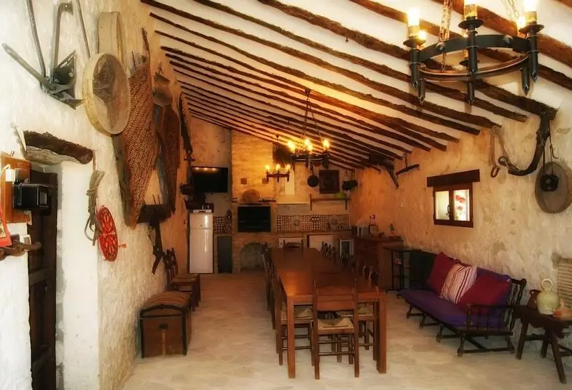 ホテル Rural Rincón Del Cierzo