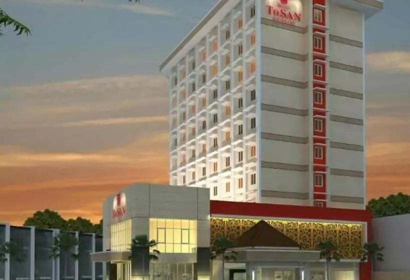 Hotel Tosan Solo Baru