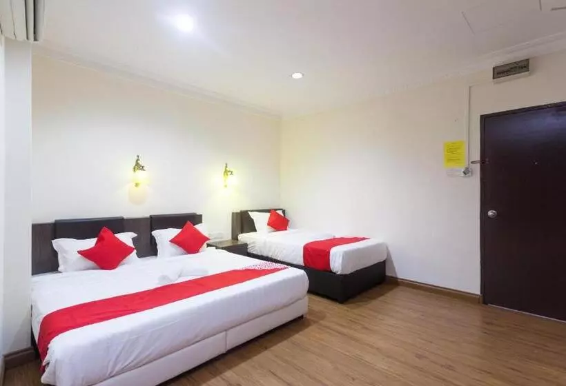 T P Hotel By Oyo Rooms