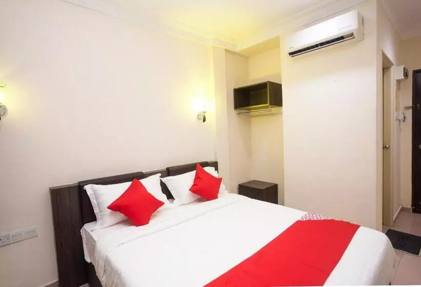 T P Hotel By Oyo Rooms