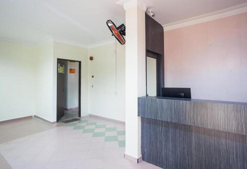 T P Hotel By Oyo Rooms