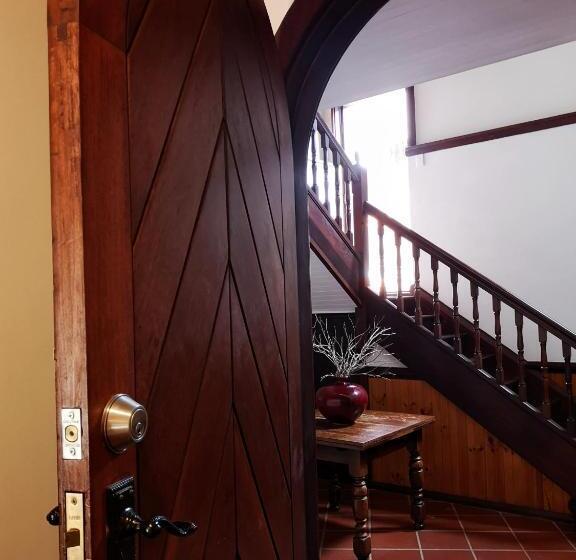 Отель Karriview