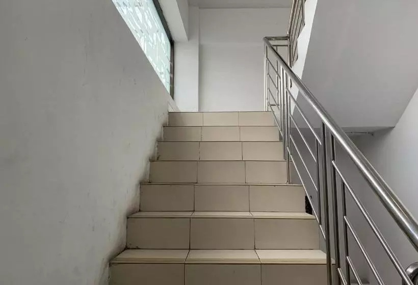 ホテル Oyo 90545 Wisma Bahagia Makassar