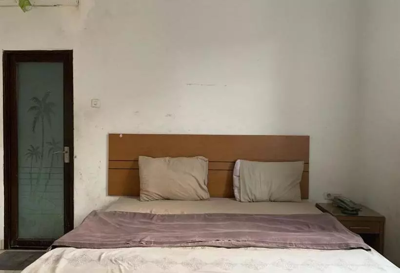 ホテル Oyo 90545 Wisma Bahagia Makassar