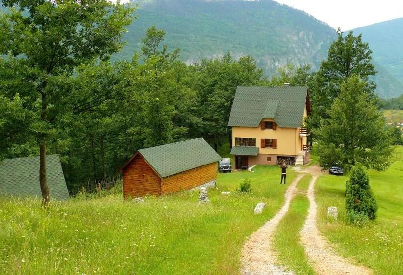 پانسیون Guest House Tara Canyon