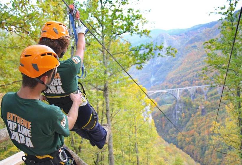 پانسیون Guest House Tara Canyon