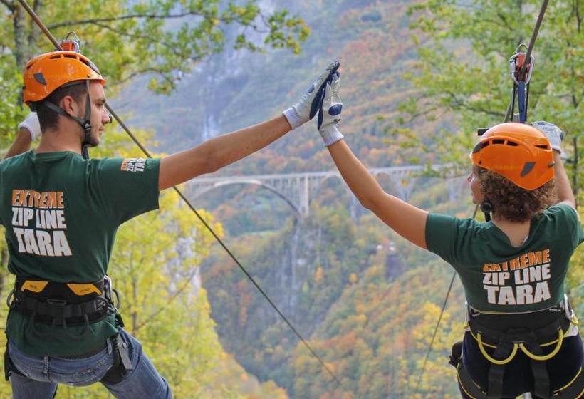 پانسیون Guest House Tara Canyon